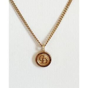 CHRISTIAN DIOR CD Logo Medallion Necklace Gold Tone Pendant Stamped